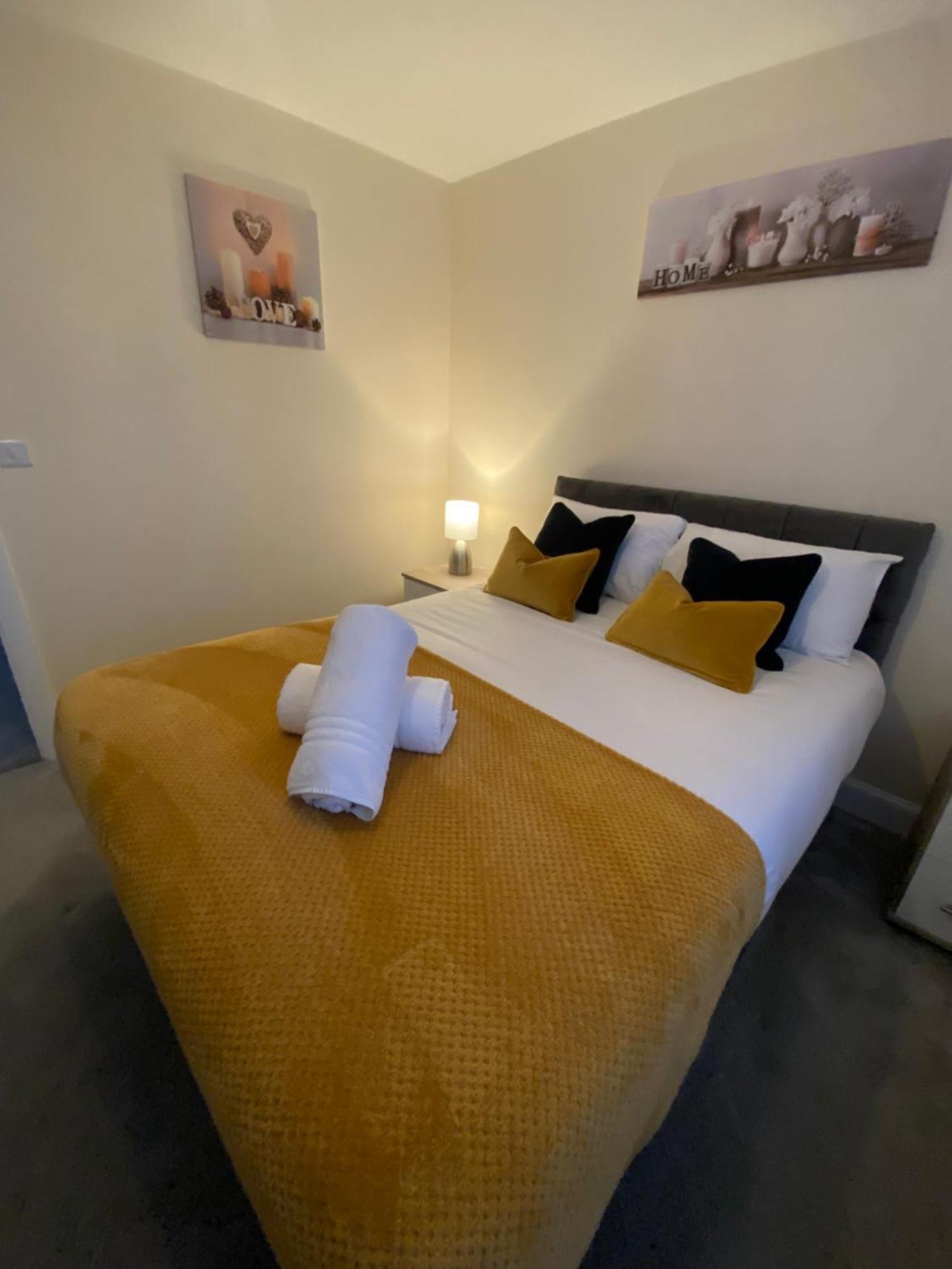 Сasa de vacaciones Radbourne House - Spacious 2 Bed, From In