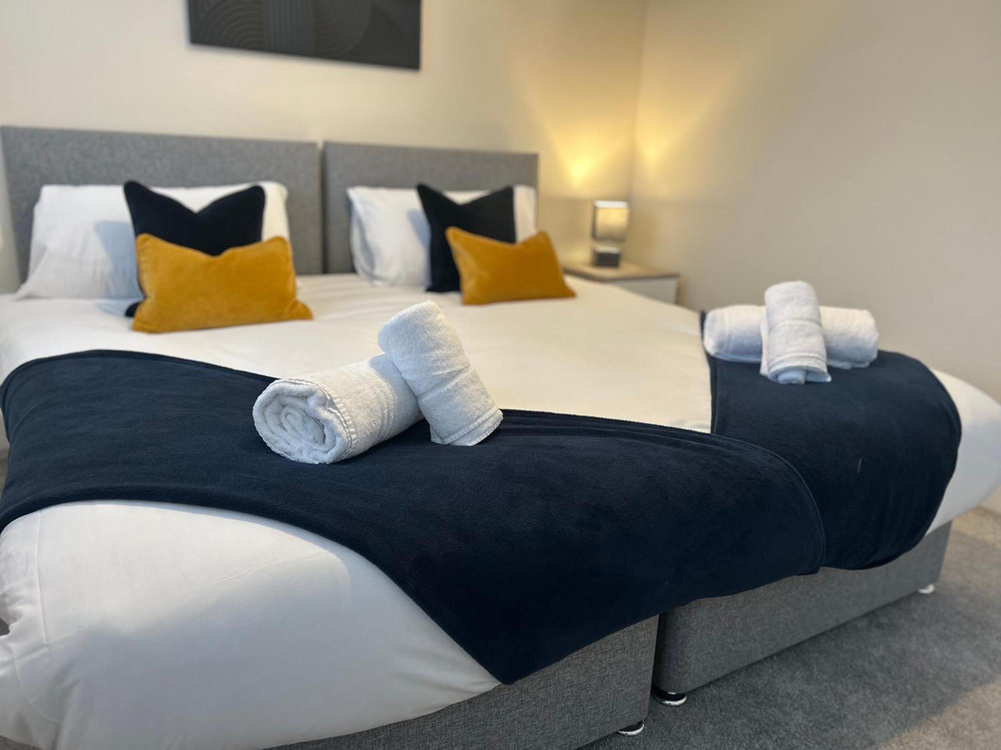 Radbourne House - Spacious 2 Bed, From In *
